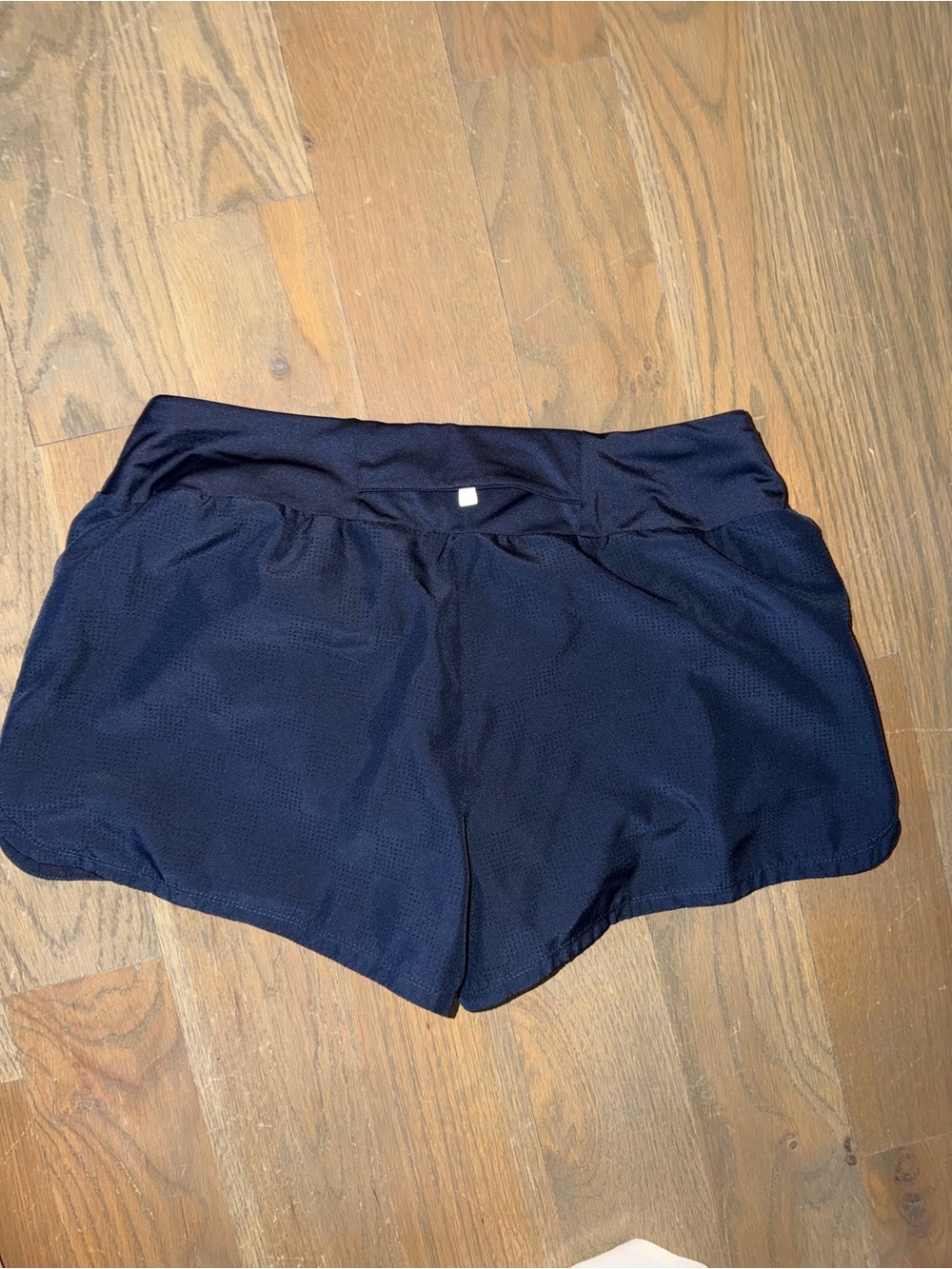 Nike Navy blue women’s lined running shorts size Large 3 inch inseam - Picture 2 of 4